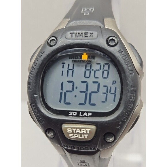 Timex Ironman Classic 30 Lap Watch 34mm Indiglo WR100M New Battery Quartz Womens - Picture 4 of 11